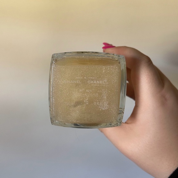 CHANEL THE BEIGE GOLD BODY OIL - BRAND NEW - Picture 4 of 5